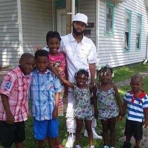 Meet your Posher, Bruce